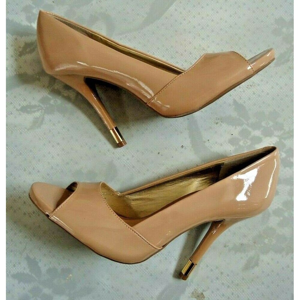 BCBG eneration Patent Leather Nude Open Toe Pumps 4.5" High Heel Sexy 8.5 B EUC